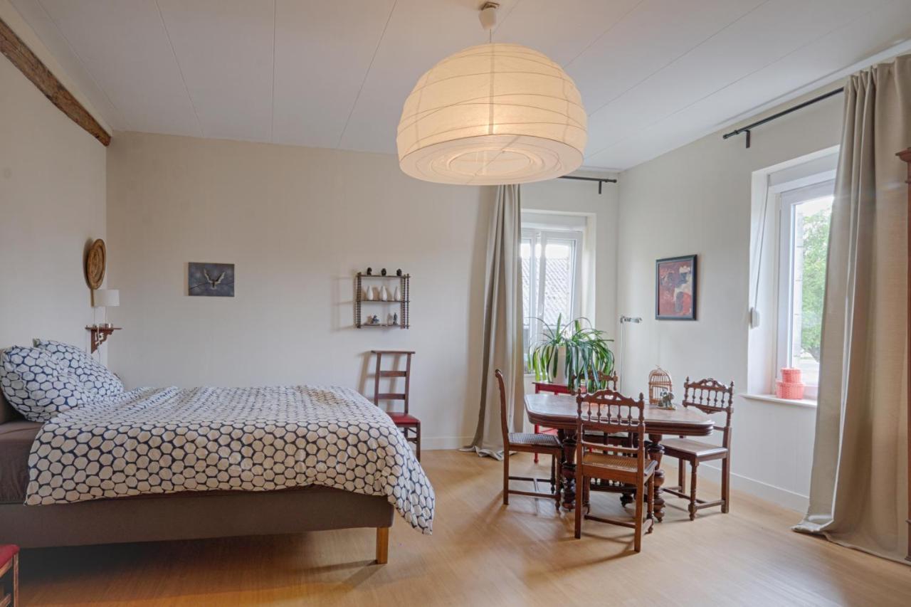 Chambre D'Hotes Fantesstique Berzieux Екстер'єр фото