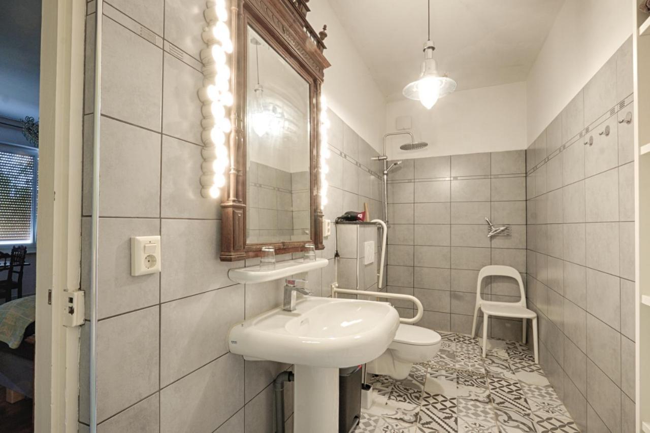 Chambre D'Hotes Fantesstique Berzieux Екстер'єр фото
